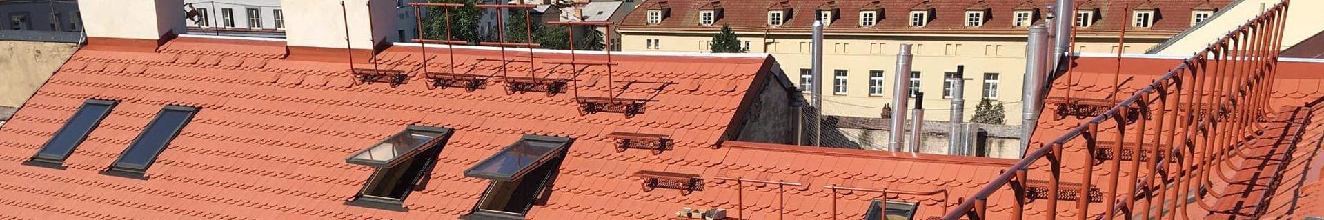 Bezpečný pohyb po streche